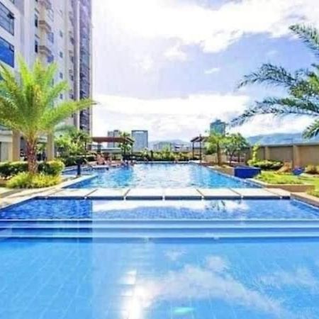 Horizon 101 A12 Shortwalk To Mango Avenue & Robinson Mall سيبو المظهر الخارجي الصورة